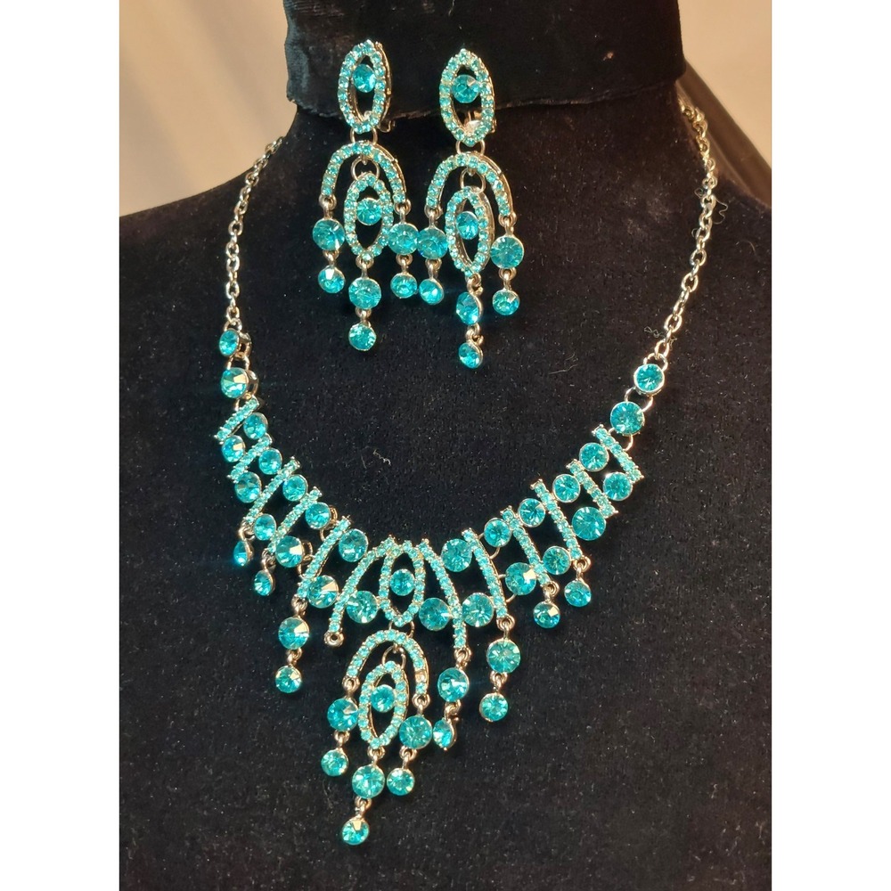 Silver Tone Blue Aqua Gem Necklace Clip Earring Statement Boho Y2K Glam Formal